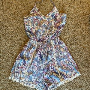 Hollister Paisley Romper S